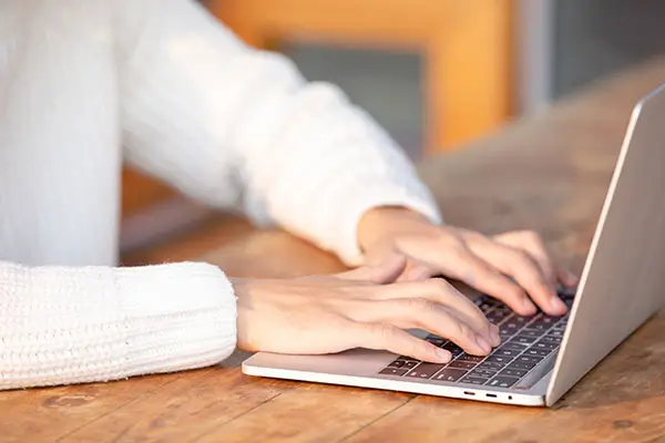 为什么需要换芯片电脑